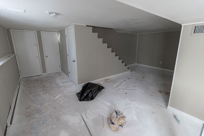 Building Photo - 3415 Balboa Ln