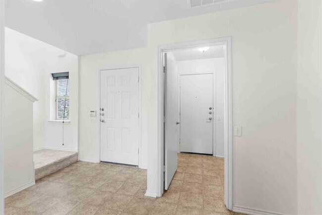 Building Photo - 11012 Culzean Dr
