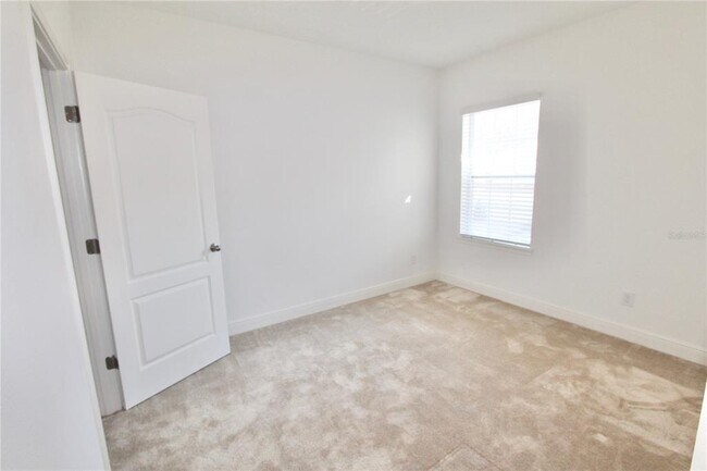 Building Photo - 2880 Rapollo Ln