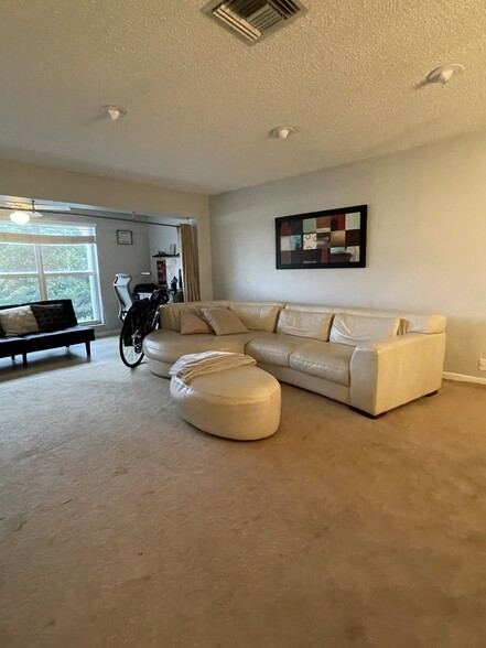 Living Room - 1681 NW 20th Ave