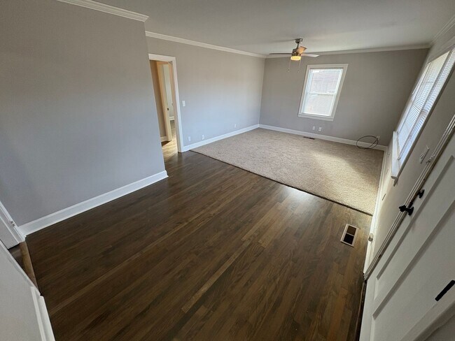 Building Photo - For Lease - Single Family Home in Lebanon