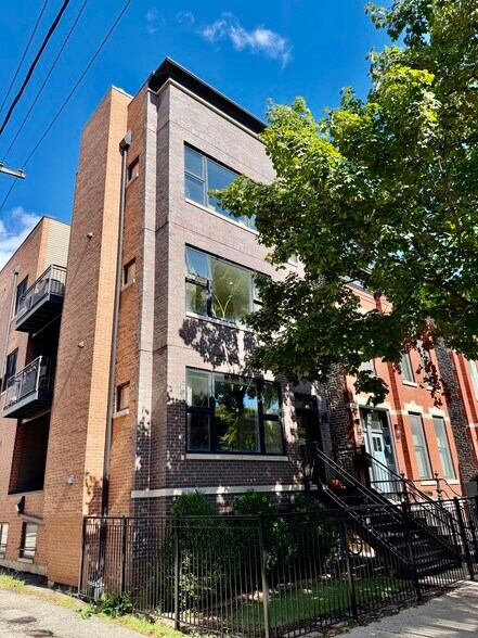 Building Photo - 1944 W Thomas St
