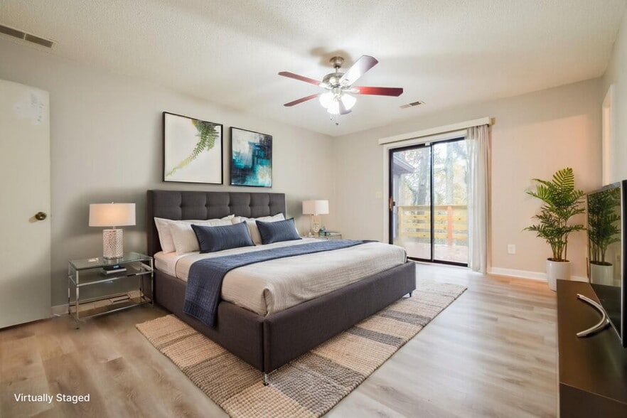 Building Photo - 4902 N Redan Cir