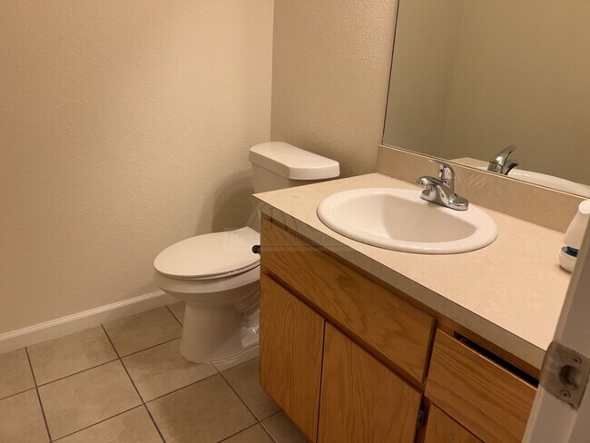 Building Photo - 4402 Breckenridge Dr