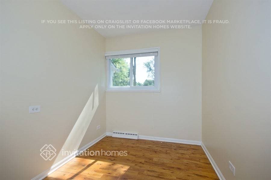 Building Photo - 358 N 2nd Ave