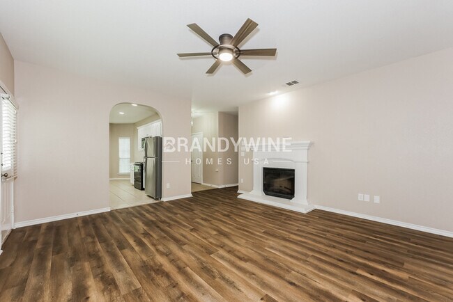 Building Photo - 14105 Silkwood Dr