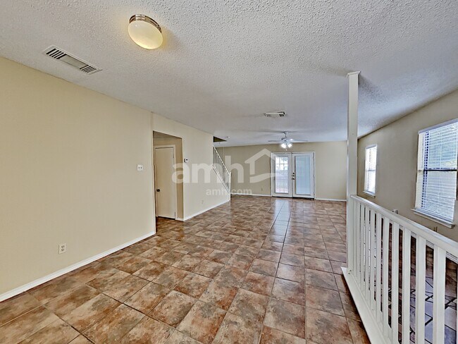 Building Photo - 8131 Cheryl Meadow Dr