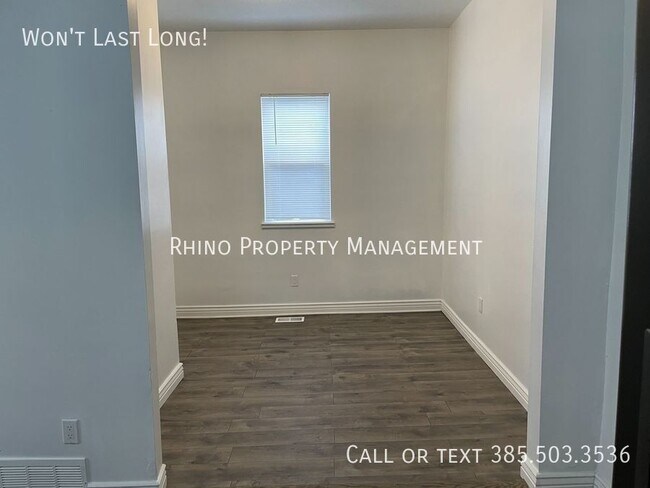 Building Photo - 174 7th St