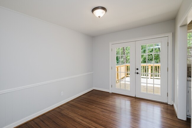 Building Photo - 2645 Southbury Cir