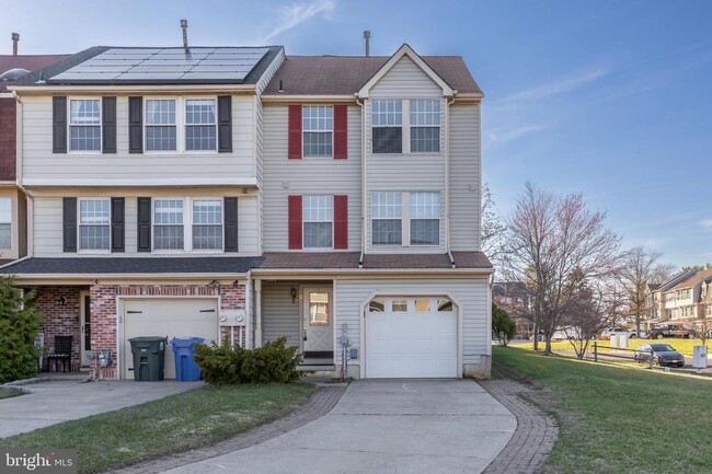 Building Photo - 2 Andrew Ct