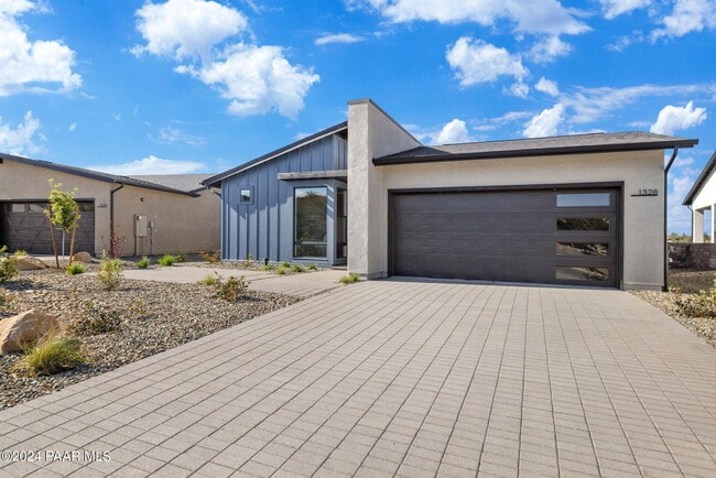 Building Photo - 1328 Rockwood Dr