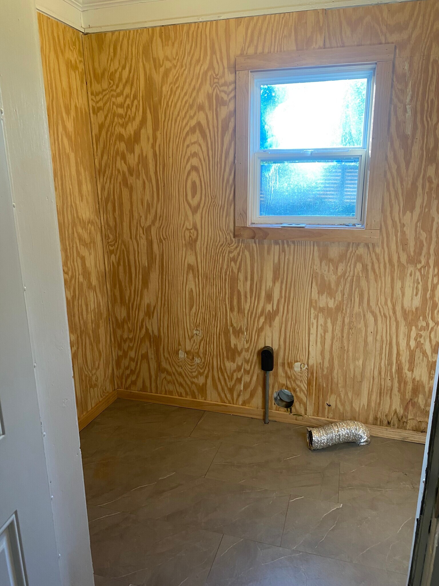 Building Photo - 2103 Marion St