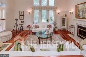 Building Photo - 307 Sayre Dr