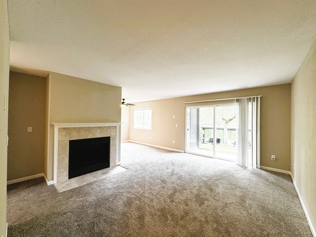 Building Photo - 9455 SW 146th Terrace