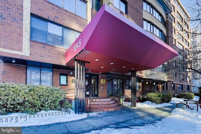 Building Photo - 1245 13th St NW