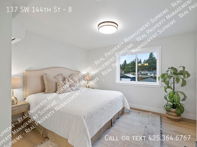 Building Photo - 137 SW 144th St
