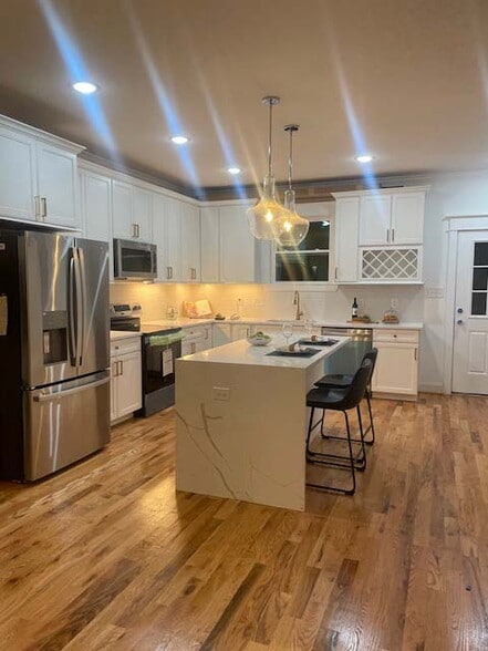 Building Photo - 1205 N 34th St