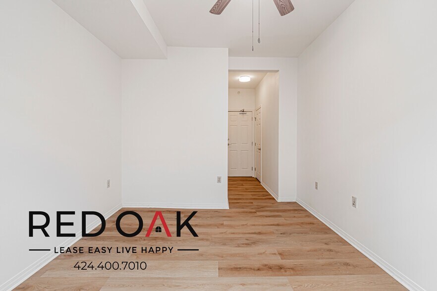 Building Photo - 1509 Wilcox Ave