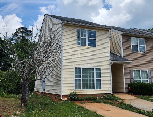 Building Photo - 1749 Carrington Dr