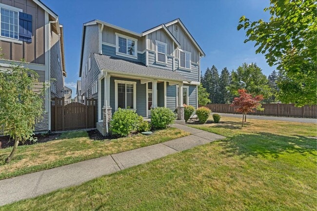 Building Photo - Beautiful Puyallup Corner Lot Home with Office, A/C, Formal Dining & Bonus Loft!