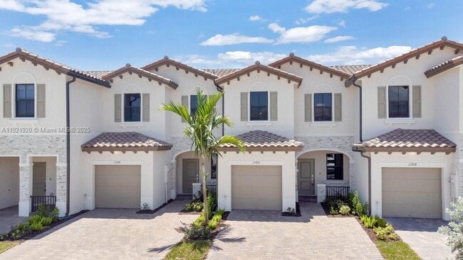 Building Photo - 11926 SW 247th Ter