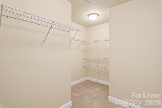 Building Photo - 5123 Poplar Knoll Dr
