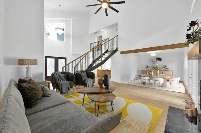 Building Photo - 11612 Timberwild St