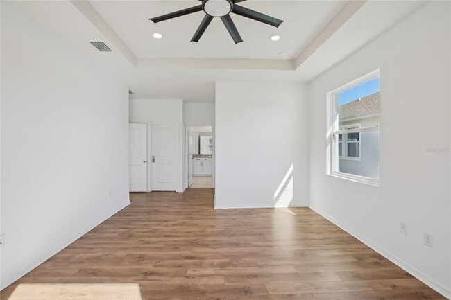 Building Photo - 10747 Laxer Cay Loop