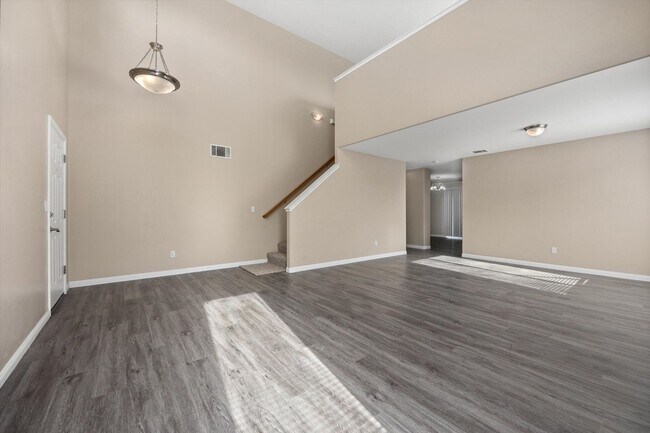 Building Photo - 9612 Pony Mountain Rd