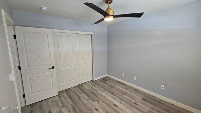 Building Photo - 23451 N El Frio Ct