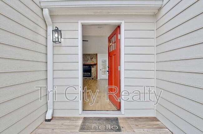 Building Photo - 150 Drennan Dr