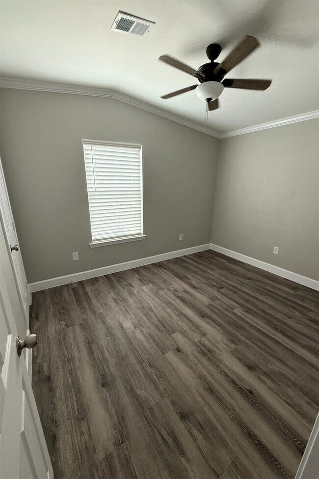 Building Photo - 3067 Shady Creek Ln