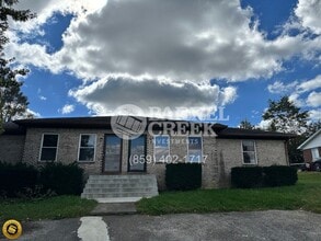 Building Photo - 522 Denmark Dr