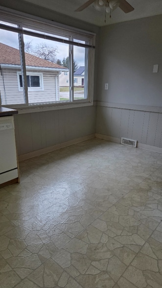 Building Photo - 24190 Timberlane Rd