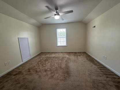 Building Photo - 300 Shifting Winds Dr