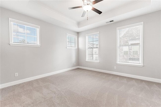 Building Photo - 5051 Pinckney Ln