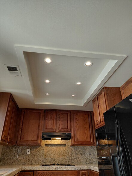 Kitchen Ceiling - 358 Pimlico Dr