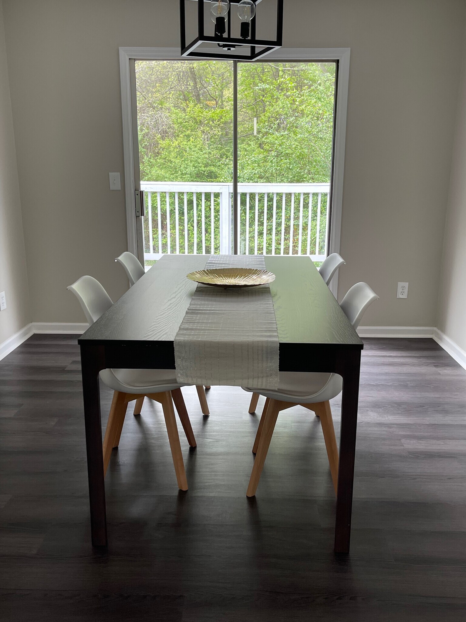 Building Photo - Room in Single Family Home on Newberry Trail