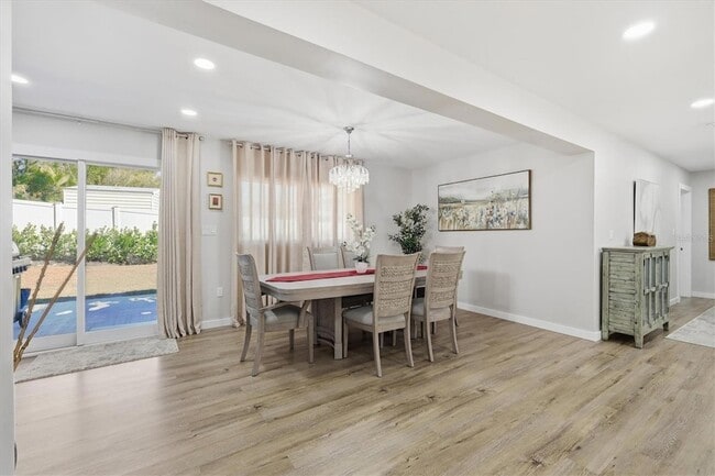 Building Photo - 5247 Carmilfra Dr