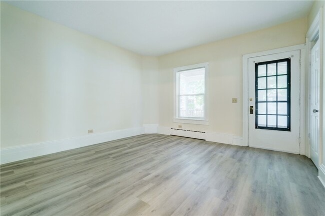 Building Photo - 416 Gregory St