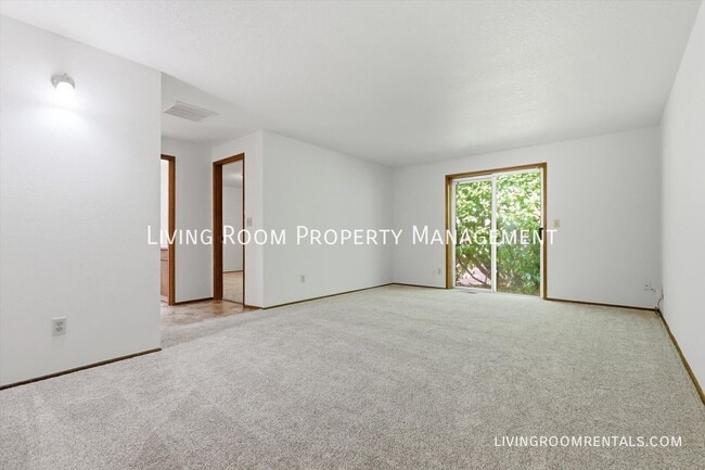 Building Photo - 2114 SE 92nd Ave