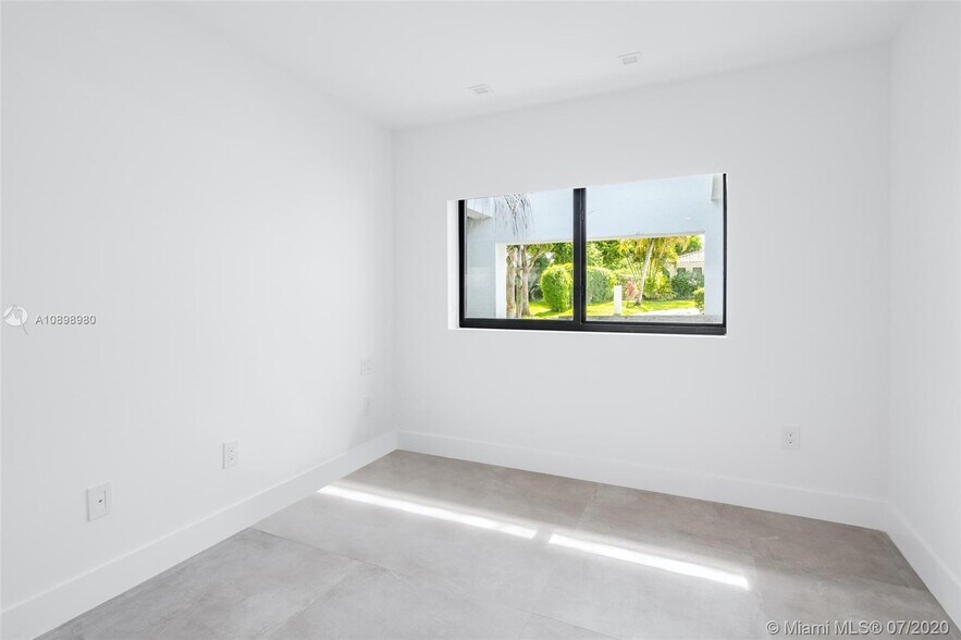 Building Photo - 13306 SW 58th Ct