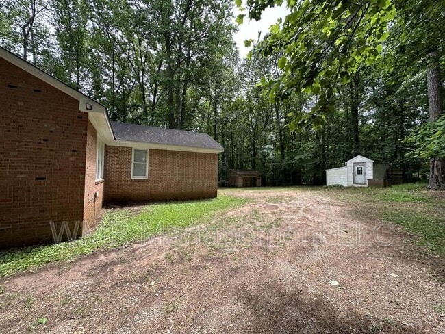 Building Photo - 1578 Trailwood Dr