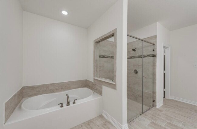 Building Photo - 3223 Harmony Creek Ln