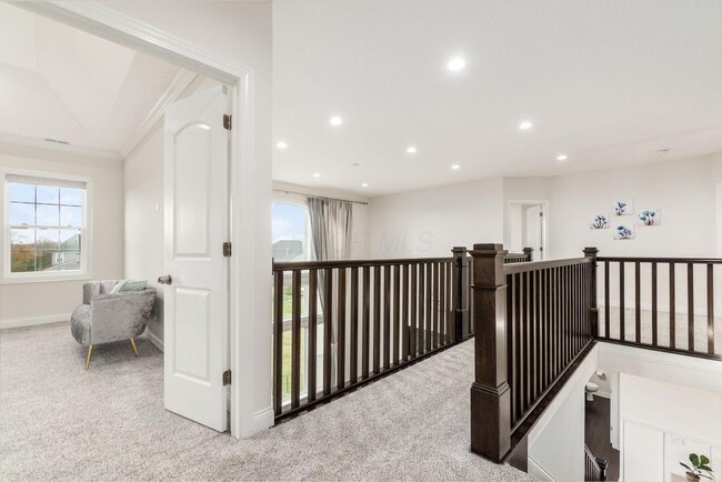 Building Photo - 5962 Laurel Ln