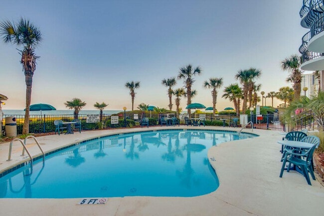 Building Photo - 2406 N Ocean Blvd