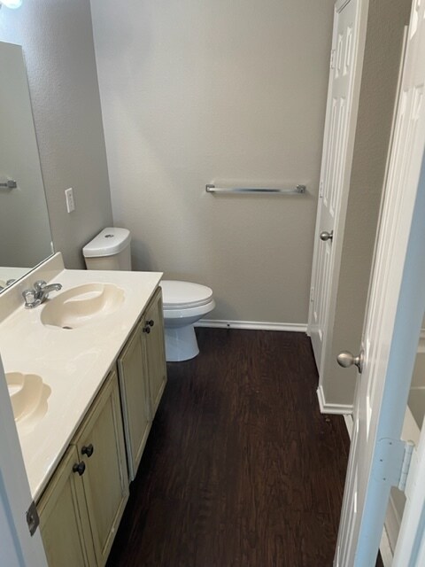 Building Photo - 9020 Garden Springs Dr