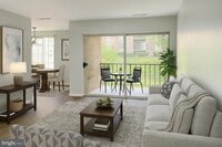 Building Photo - 3322 Woodburn Village Dr