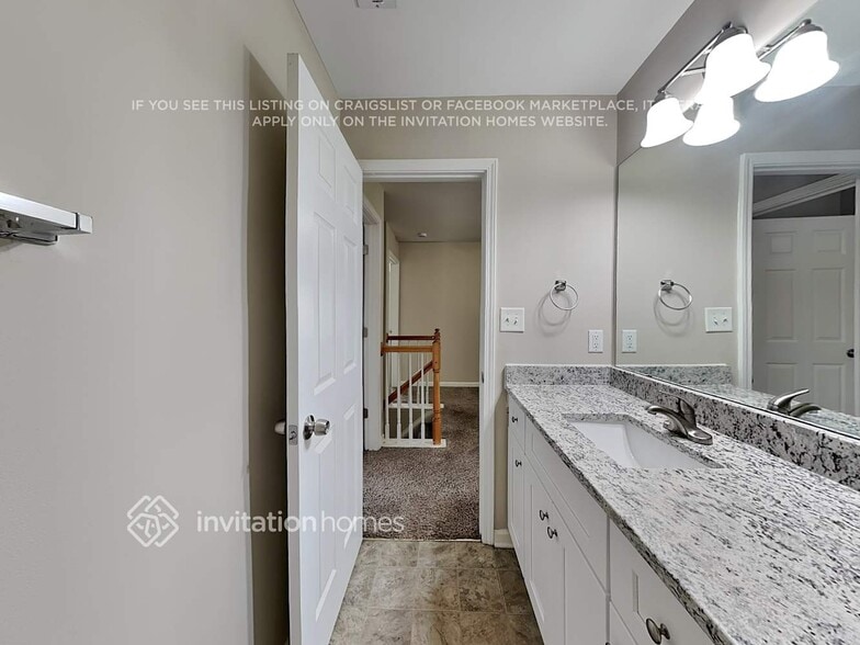 Building Photo - 6053 Ironwood Ct