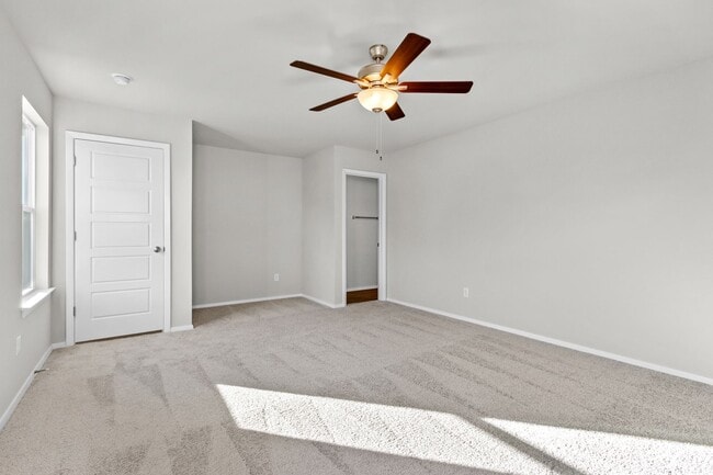 Building Photo - Brand new 3 bedroom, 2 bathroom home in Fayetteville, Arkansas